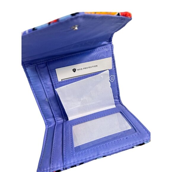 Vera Bradley Mural Garden RFID Quilted Mini Trifold Wallet MSRP $59 NWT - Picture 3 of 4